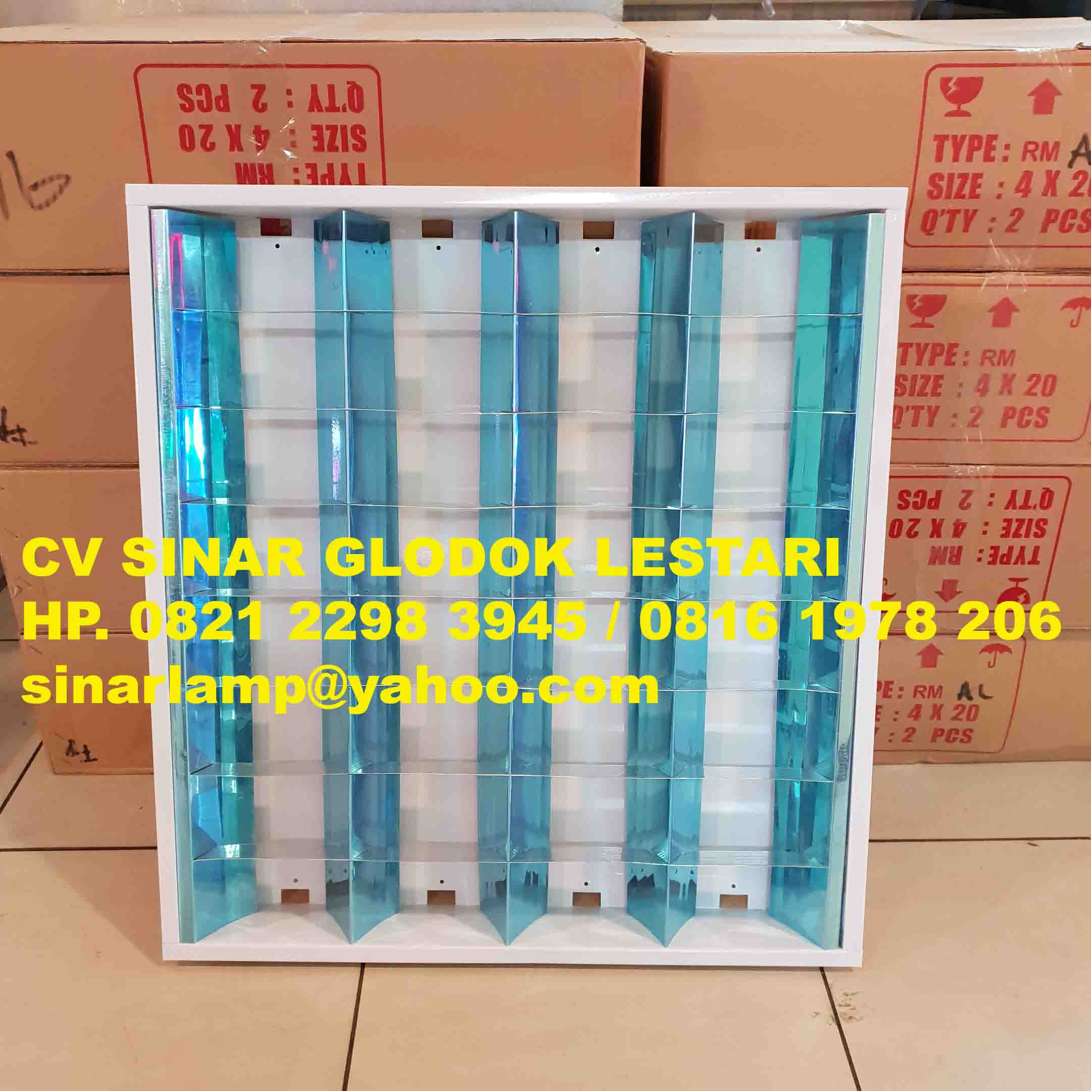 Lampu RMI 4x18 watt